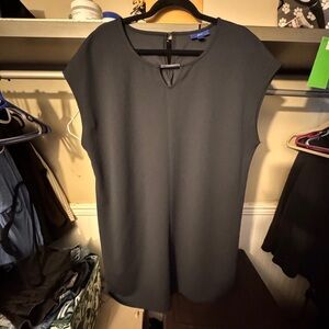 Apt. 9 Black Cap Sleeve Shift Dress with Keyhole